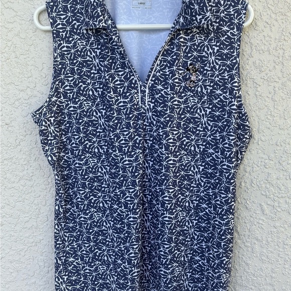 Tops - Disney Blue and‎ White tank
